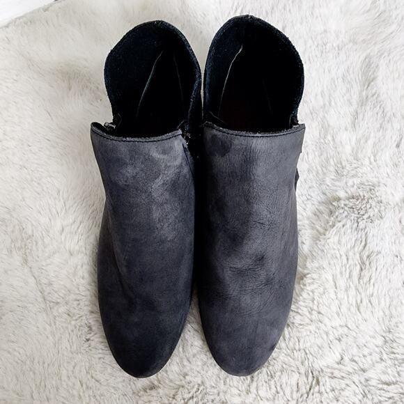MUNRO Averee Double Zipper Ankle Boot | Grey Nubuck Suede Leather | Size 7.5 - Picture 3 of 12
